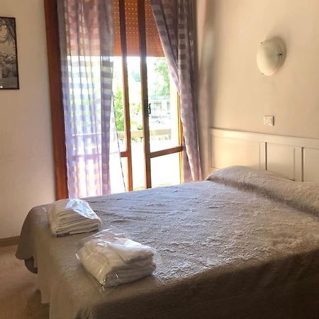 Sansovino Bed And Car Hotel Florence Exterior photo